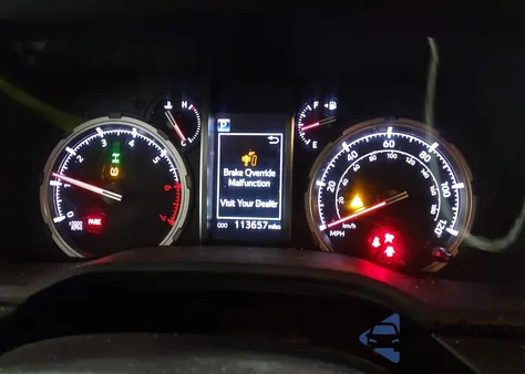 2020 Toyota 4Runner Trd Off Road z USA, uszkodzony, nr VIN JTEBU5JR4L5793751